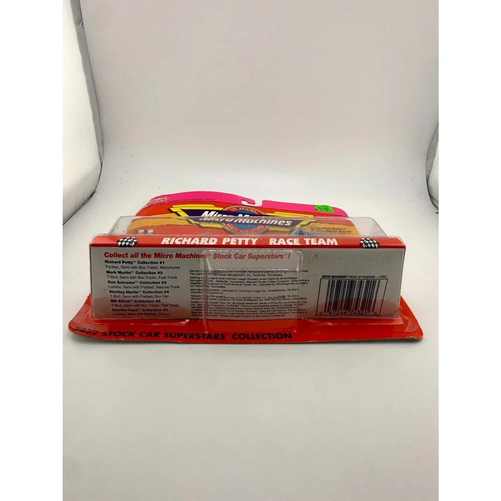 Vintage 1991 Galoob Micro Machines Stock Car Superstars Richard Petty Race Team